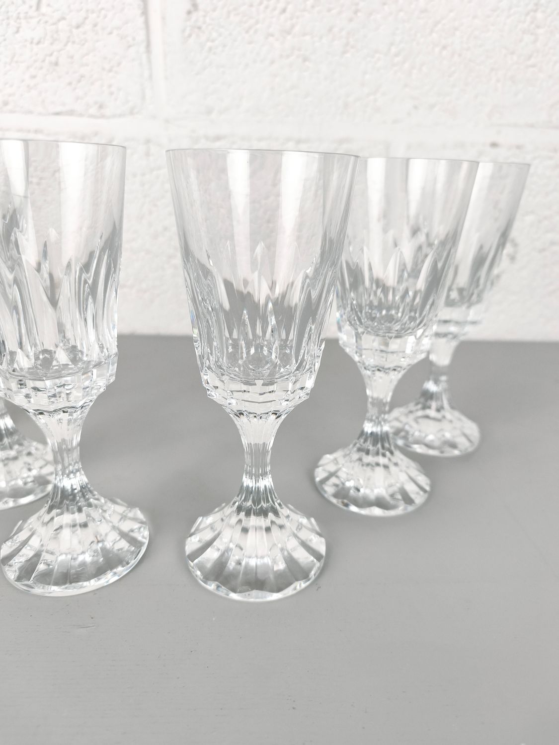 12 crystal Baccarat Assas glasses