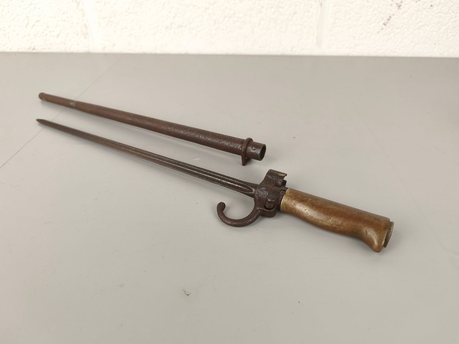 French Lebel M1886/35 bayonet