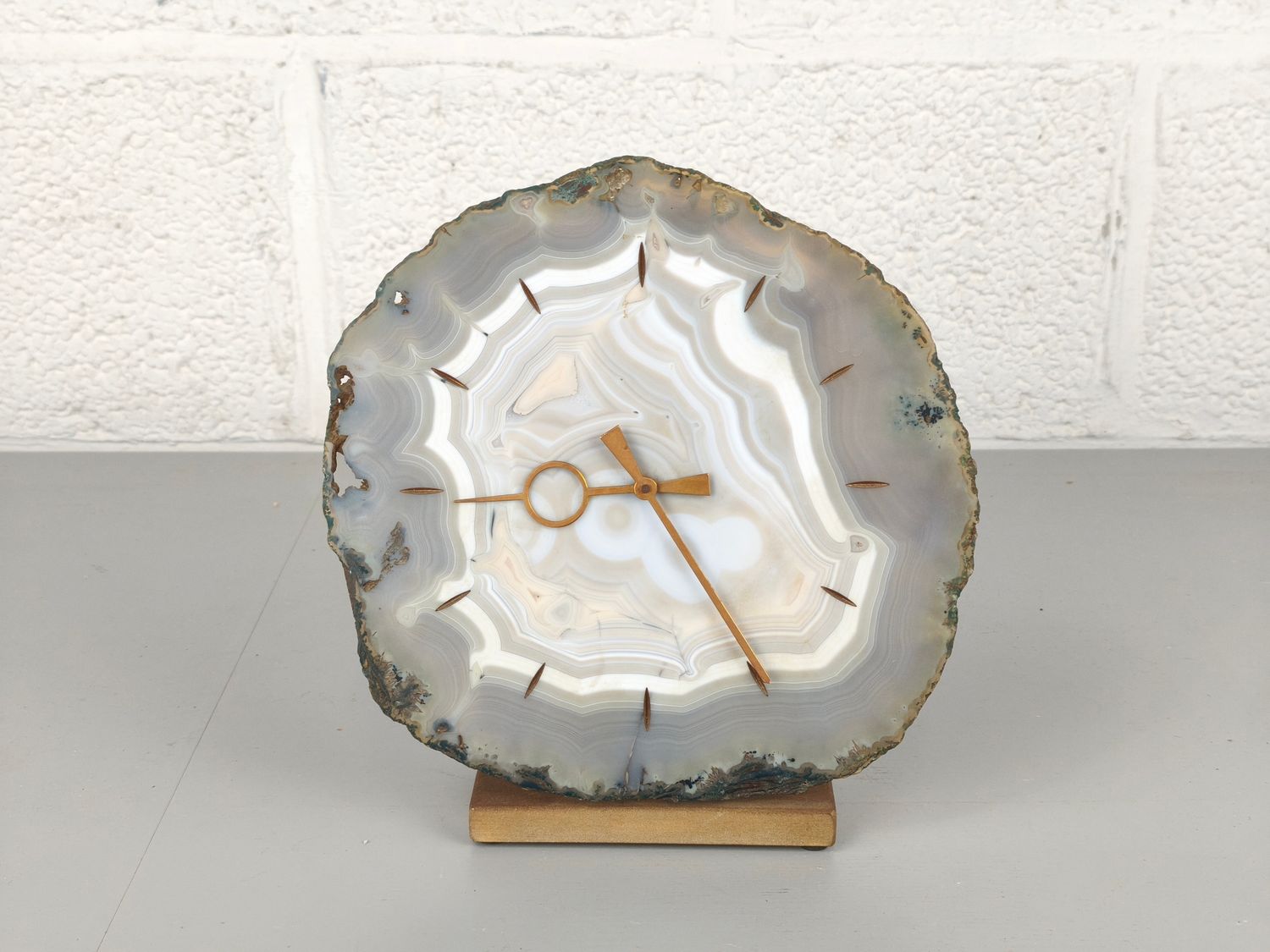 Agate slice clock