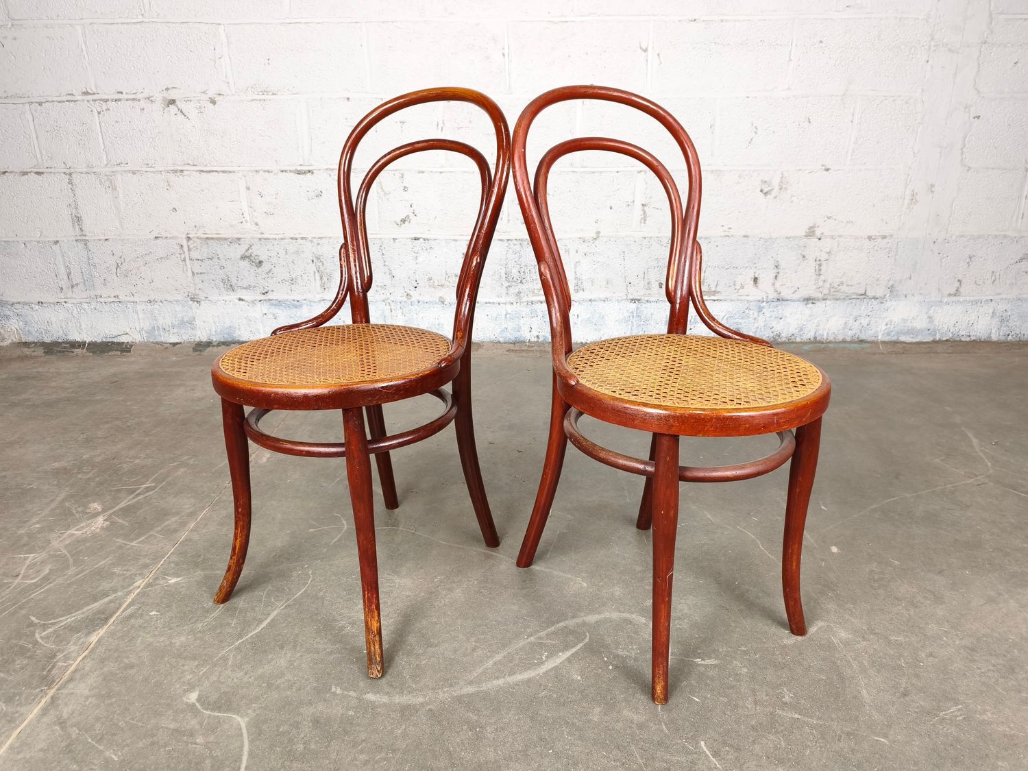 Pair of Thonet chairs