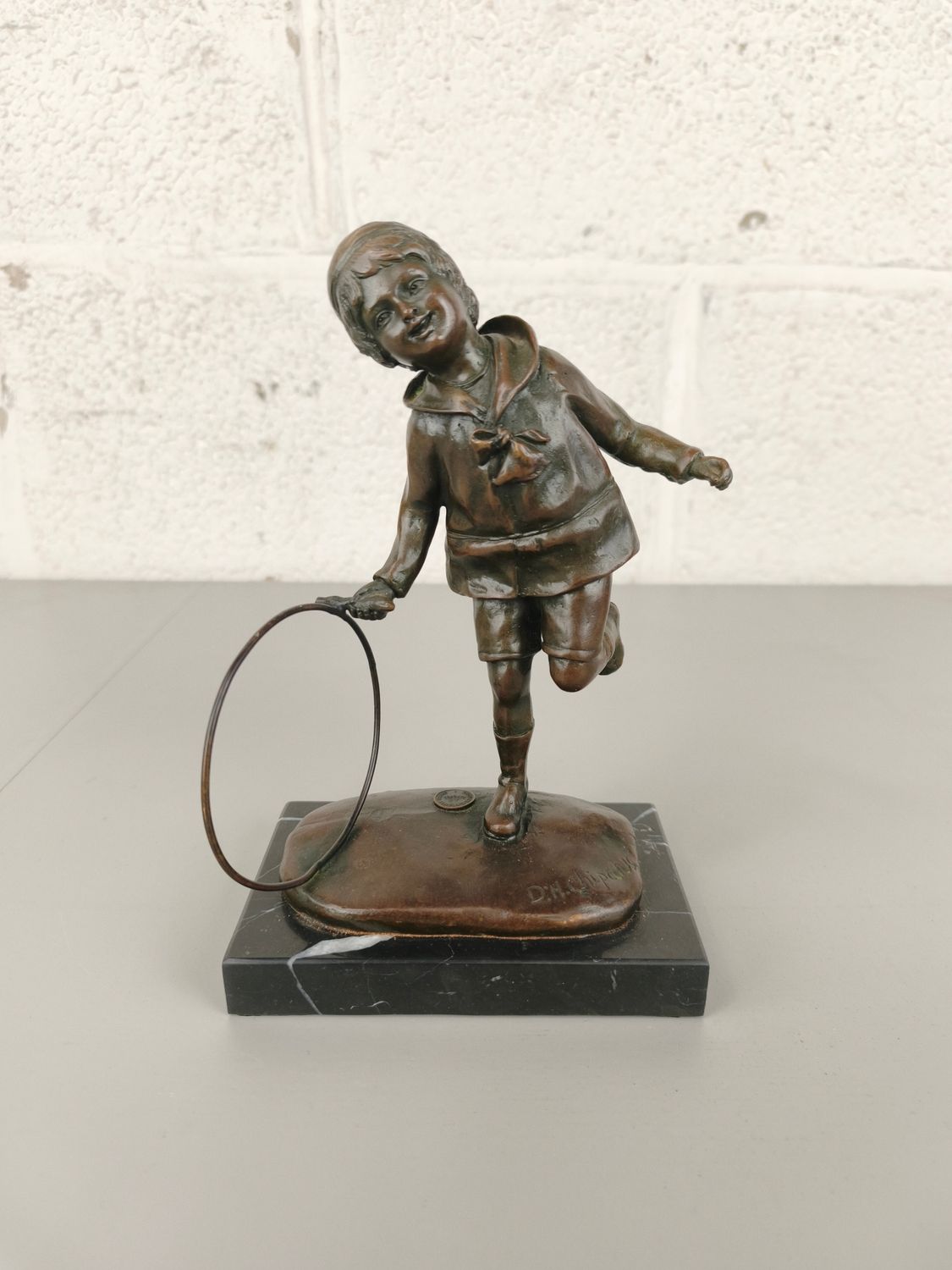 Bronze statue after D.H. Chiparus