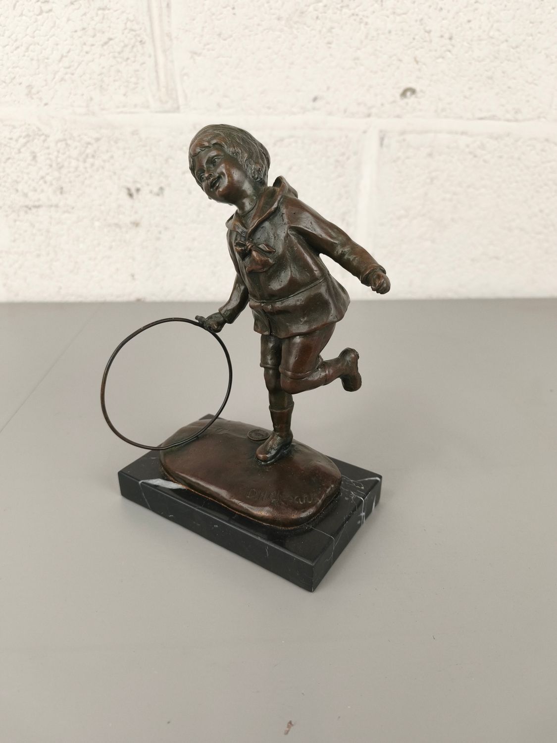 Bronze statue after D.H. Chiparus