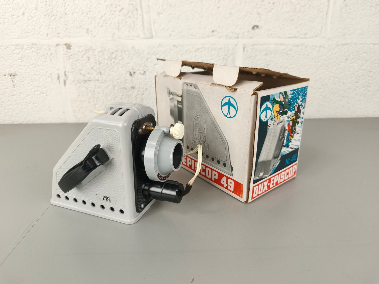 Dux-Episcop 49 projector