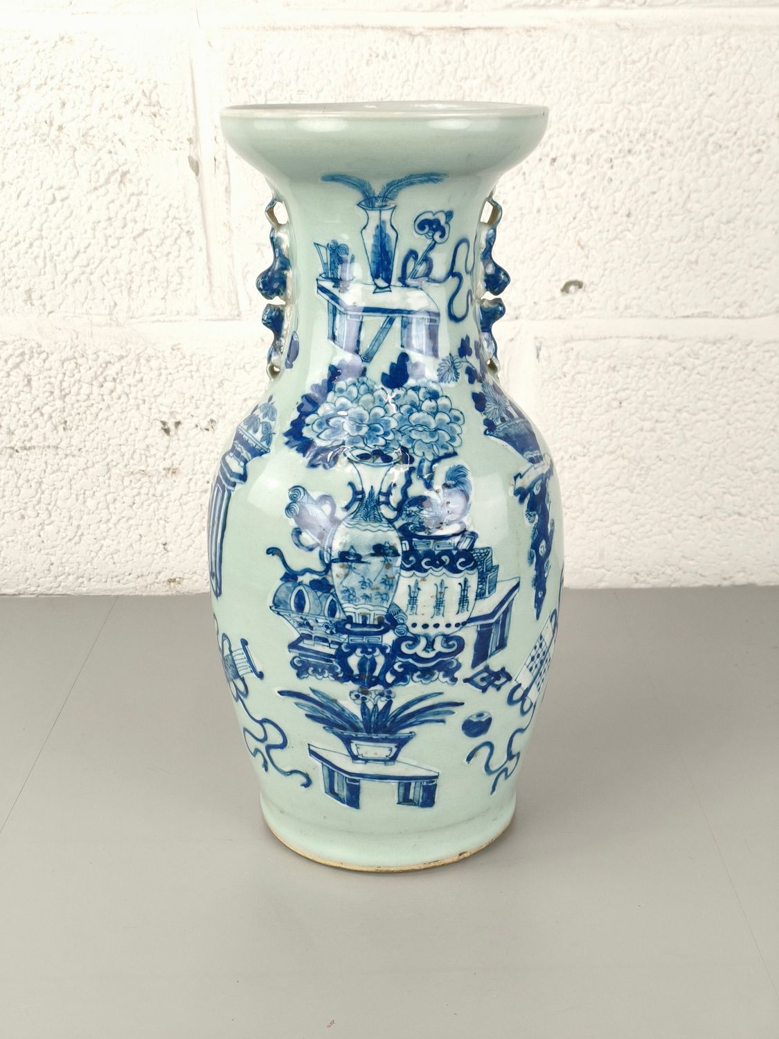 Antique Chinese vase