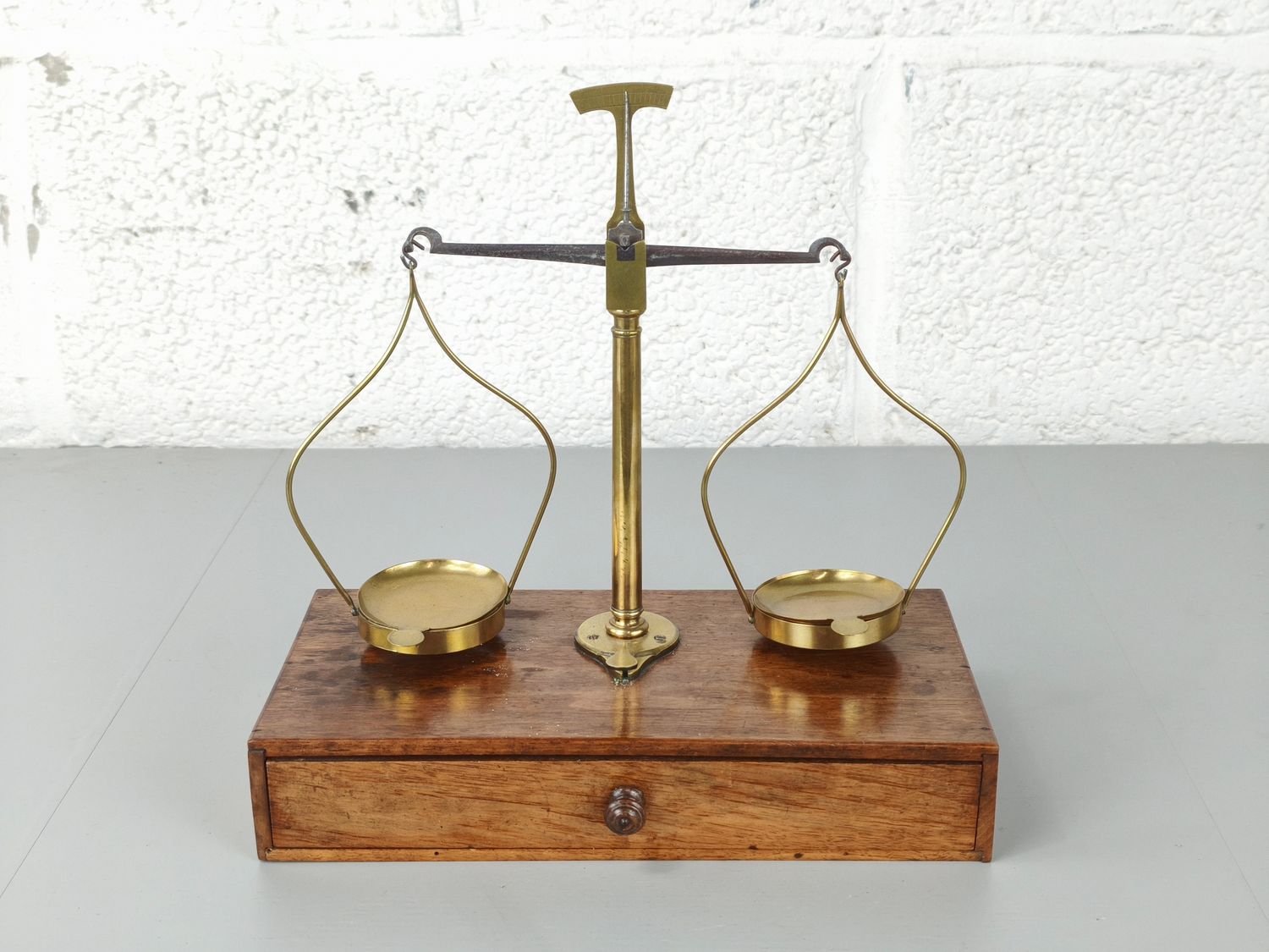 Old apothecary scale with drawer
