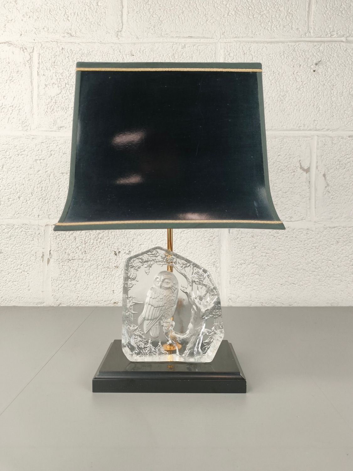 Vintage table lamp glass Goebel owl
