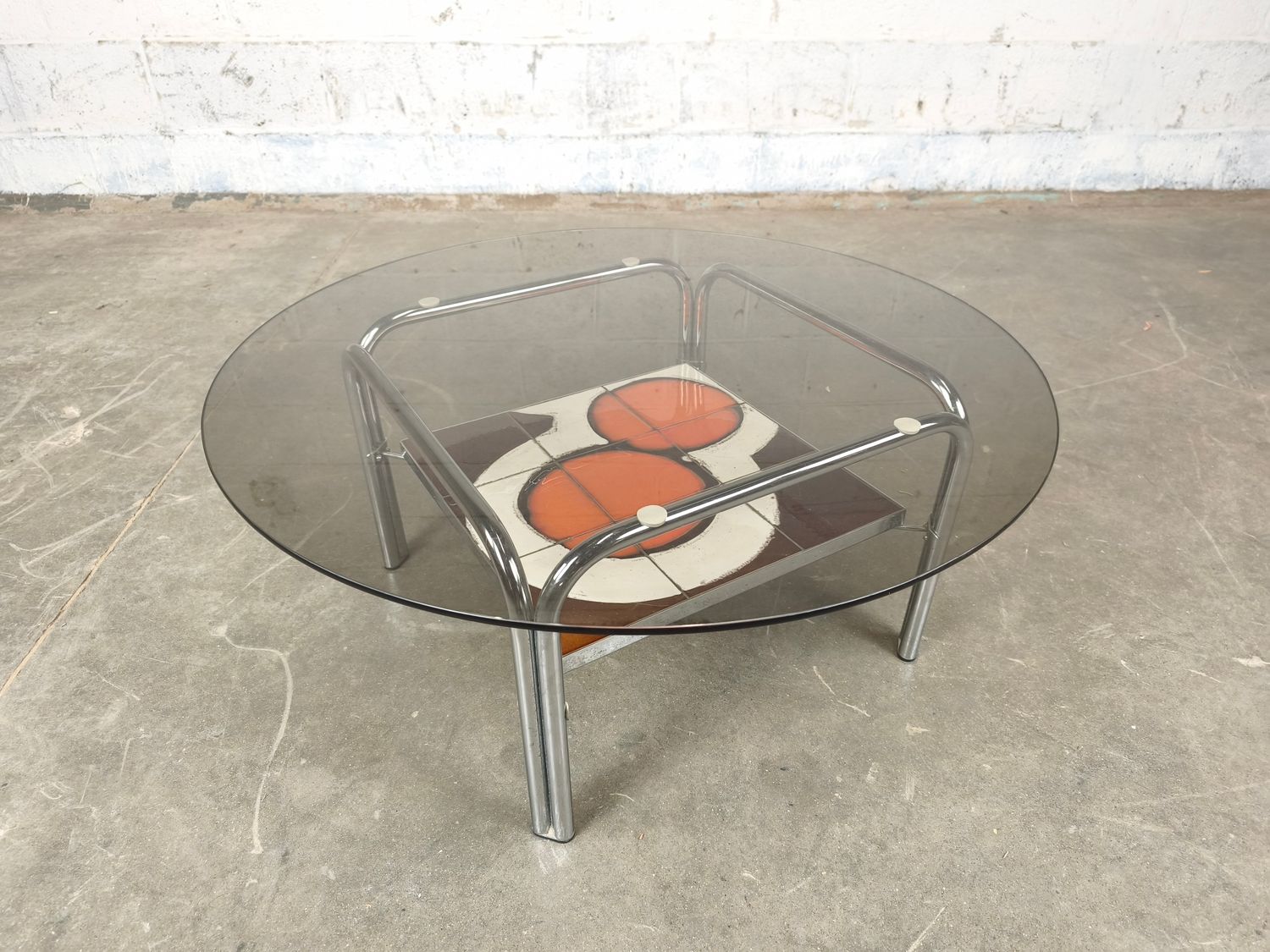 Vintage round coffee table with tiles