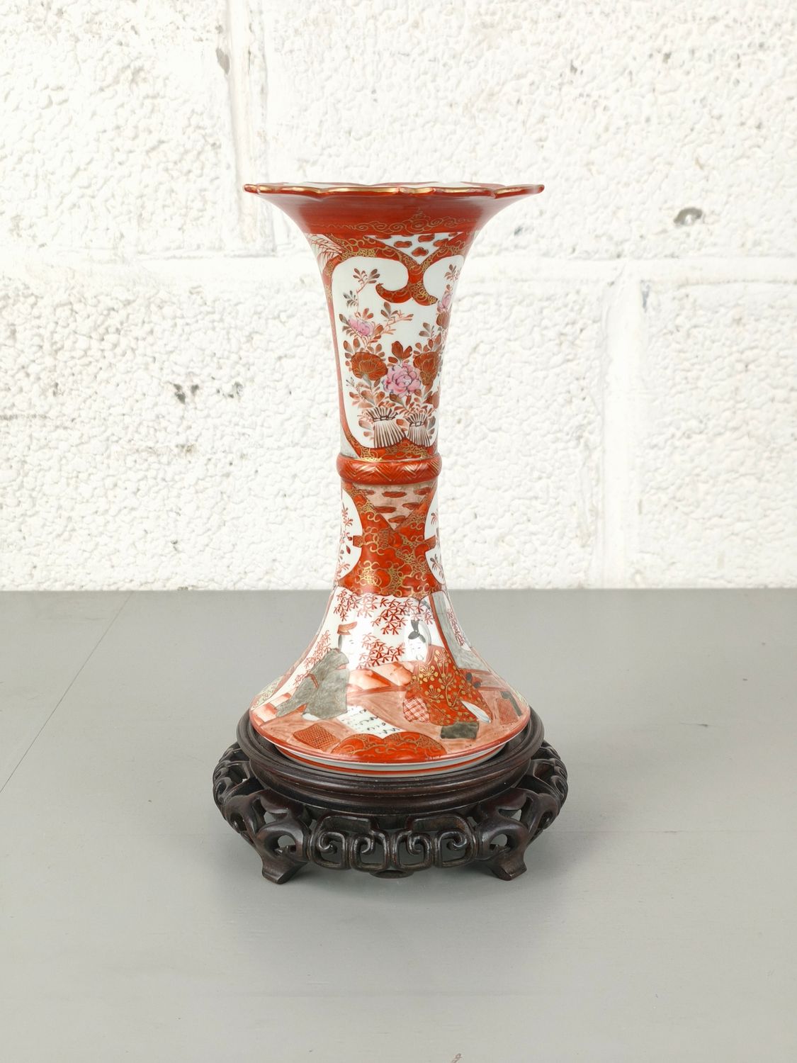 Japanese Kutani vase