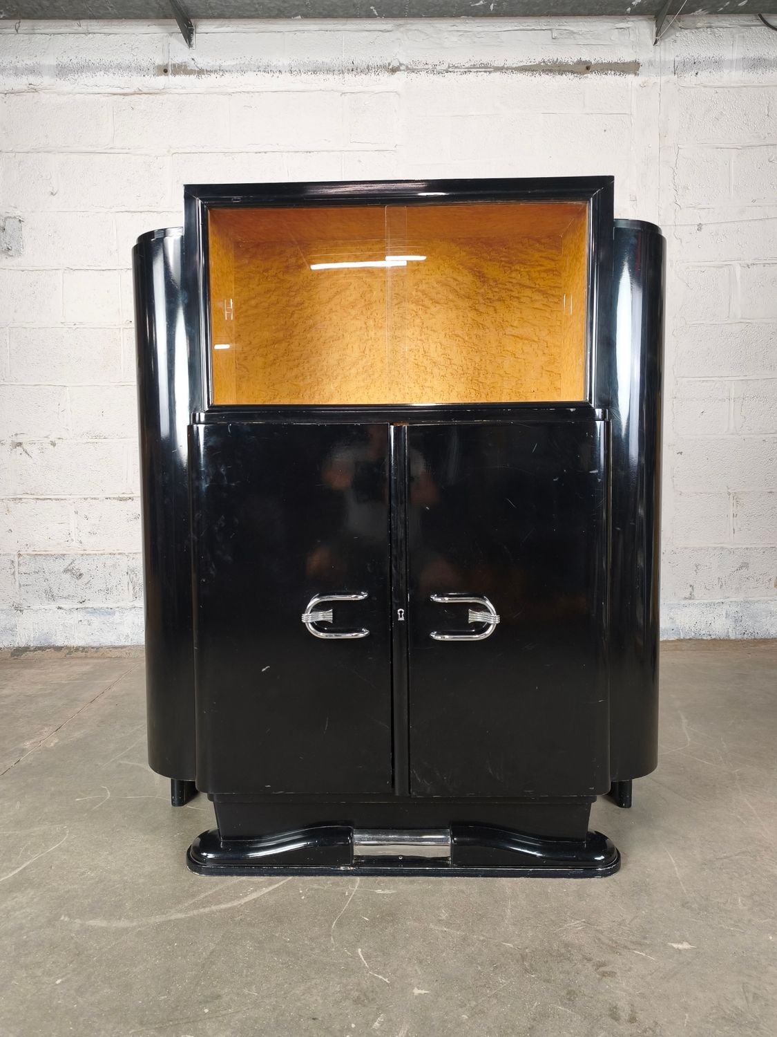 Art deco bar cabinet