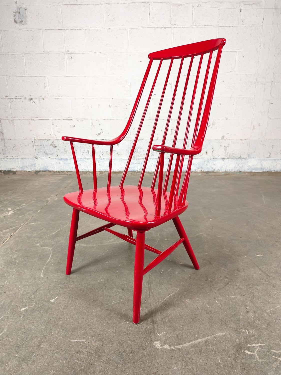 Vintage red spindle-back chair
