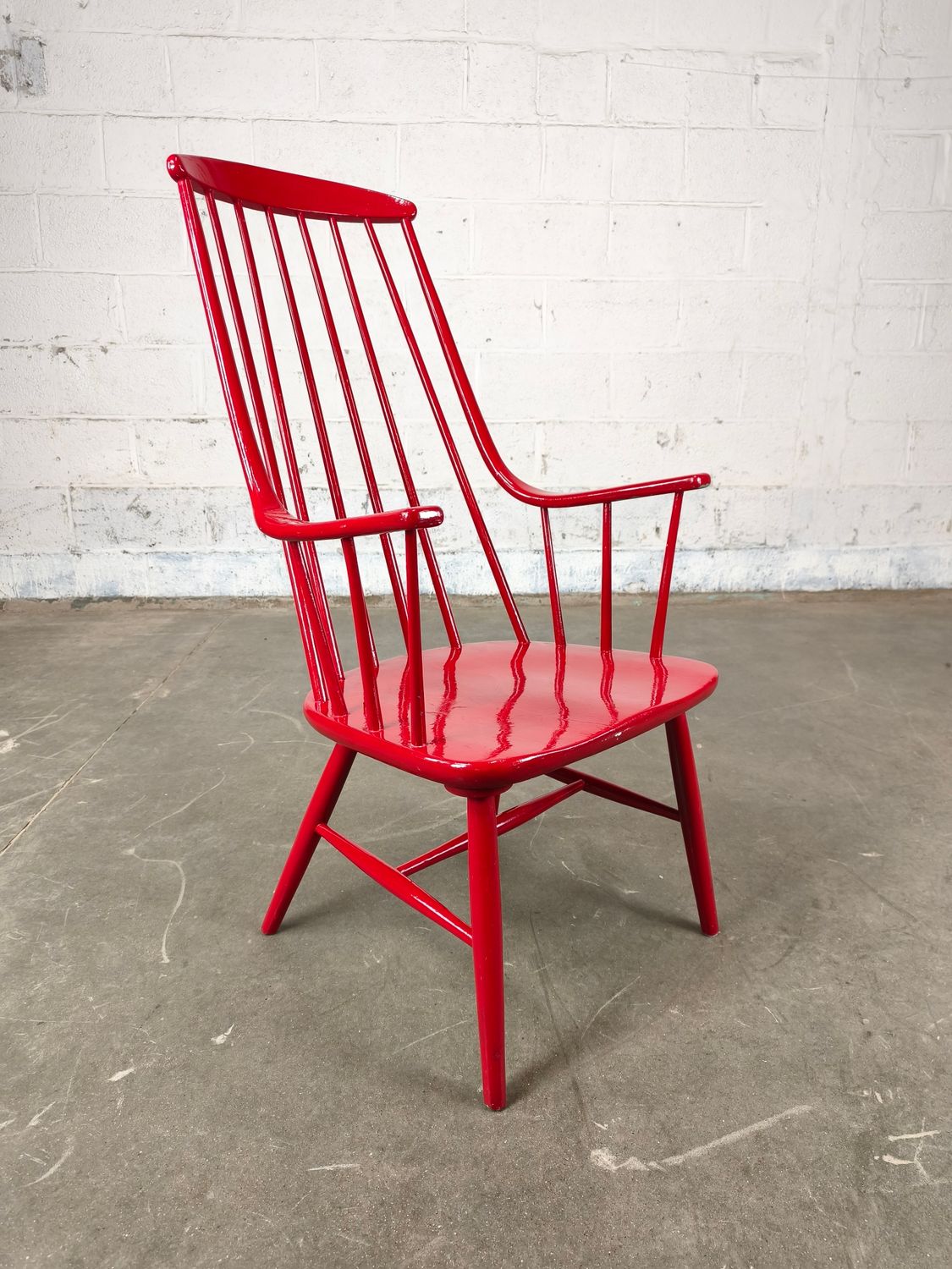 Vintage red spindle-back chair