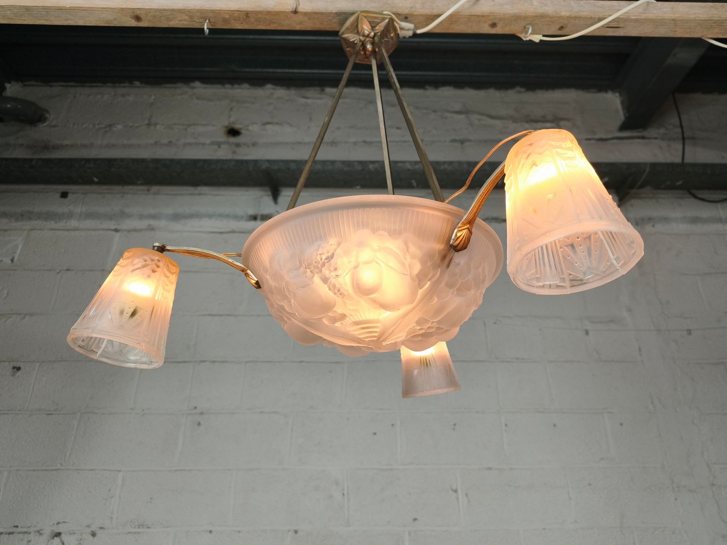 Art deco chandelier by Muller Frères