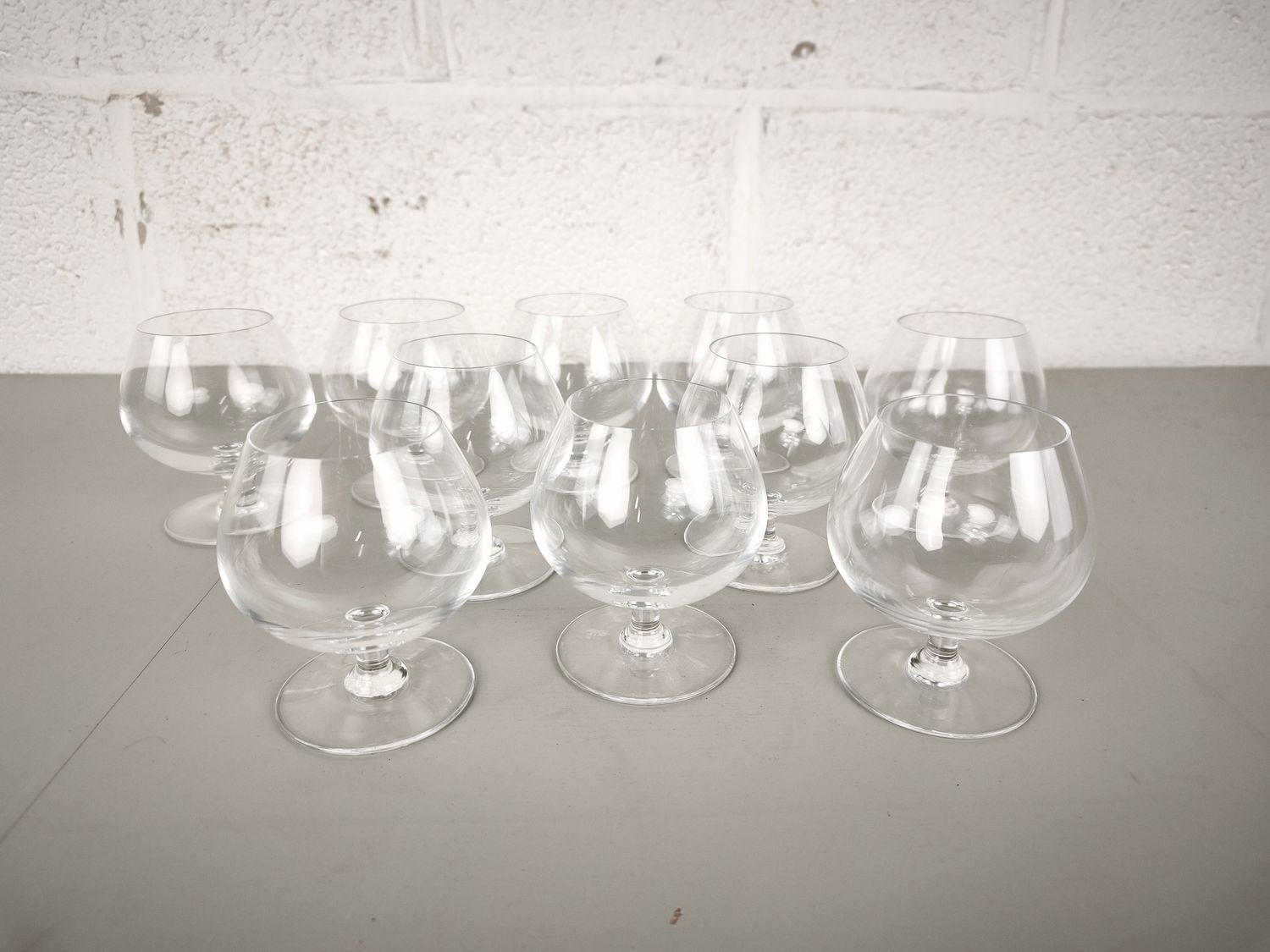 Set of 10 Val Saint Lambert cognac glasses