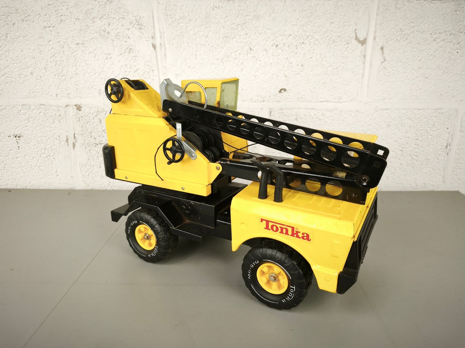 Tonka crane