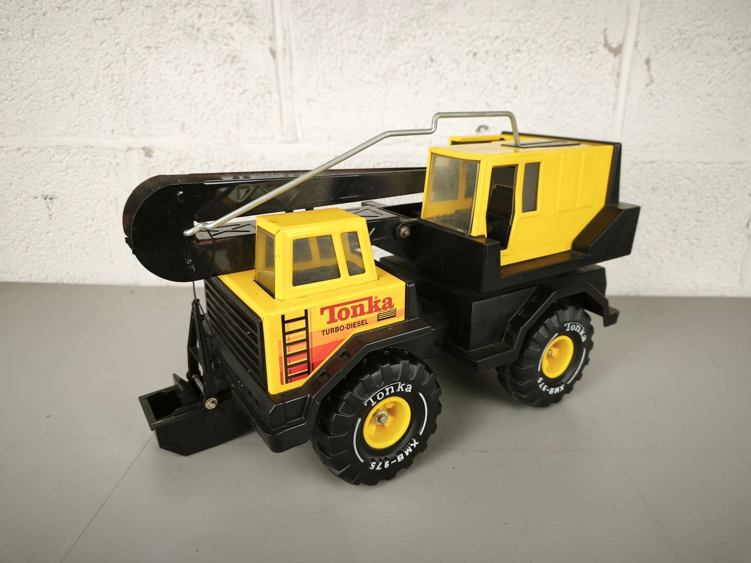 Tonka crane