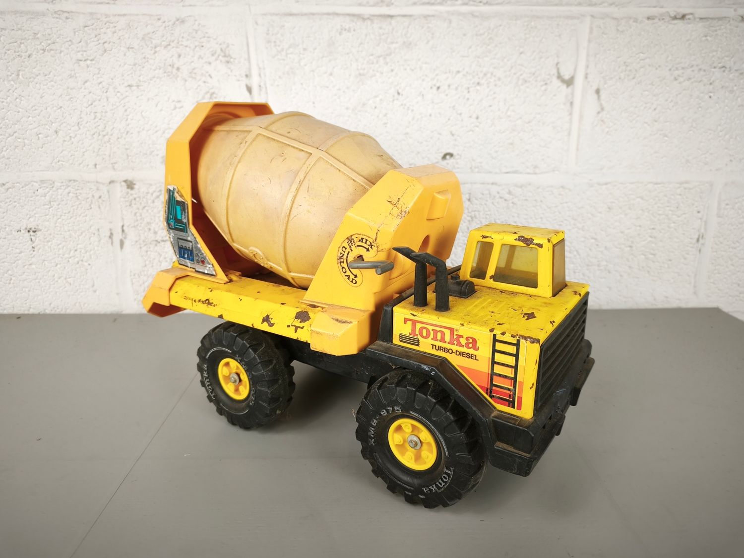Tonka concrete mixer