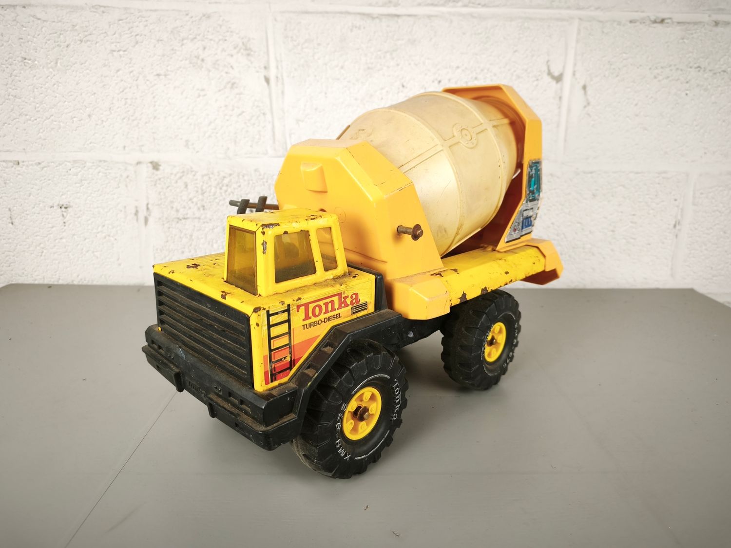 Tonka concrete mixer