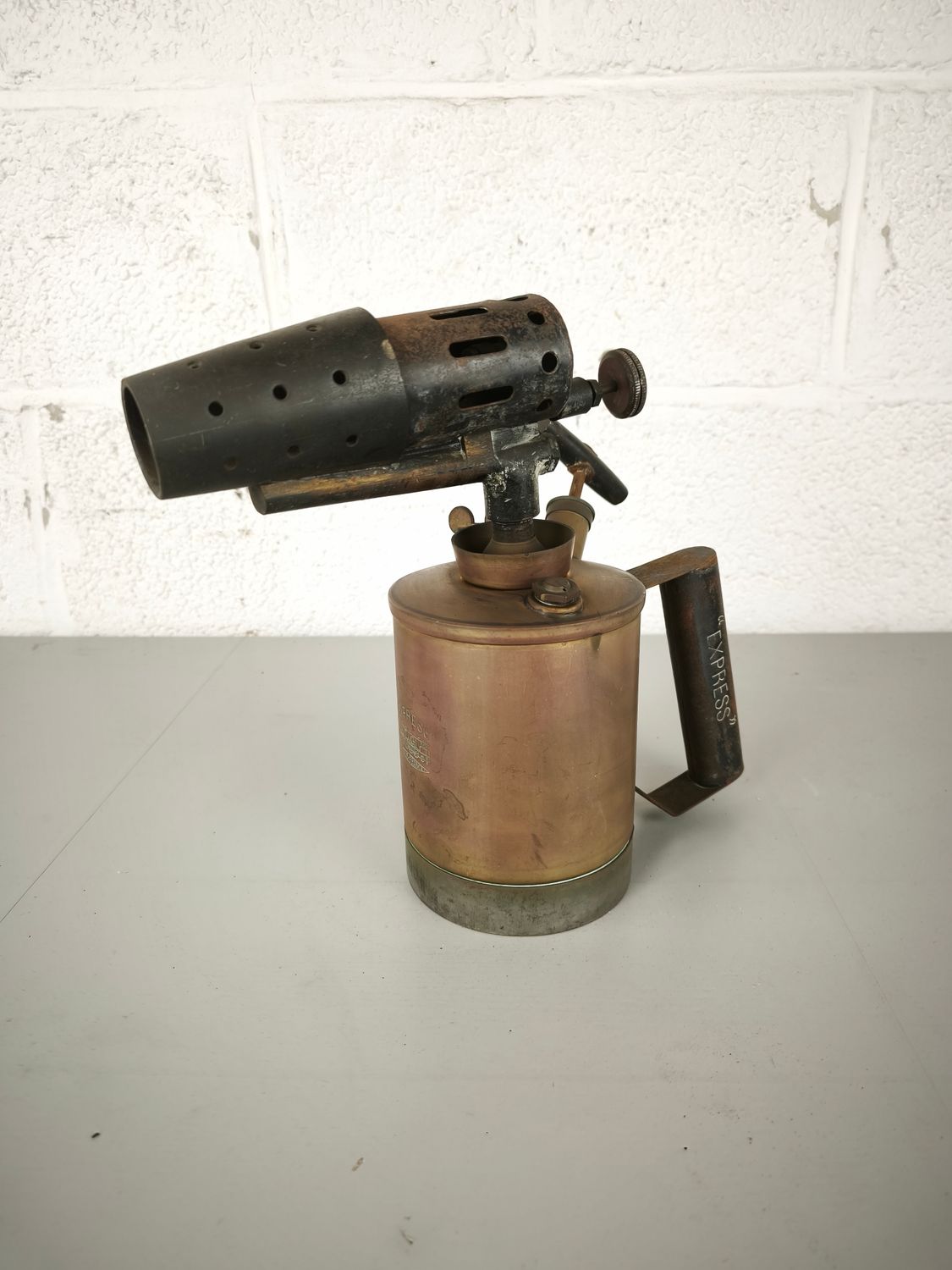 Large brass burner