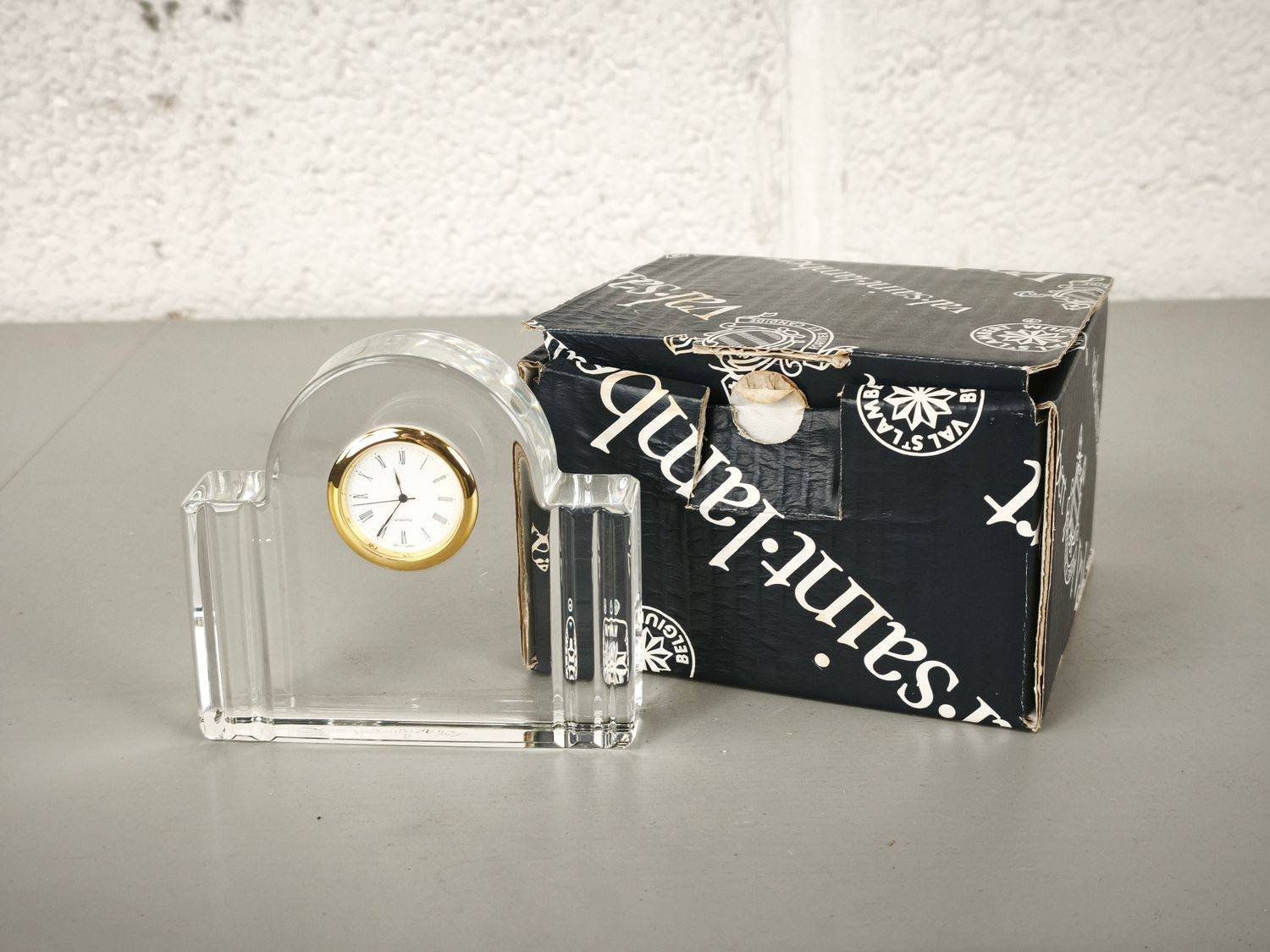Crystal Val Saint Lambert clock