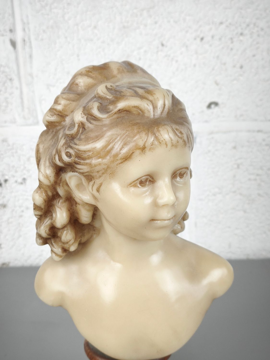 Wax bust of a girl