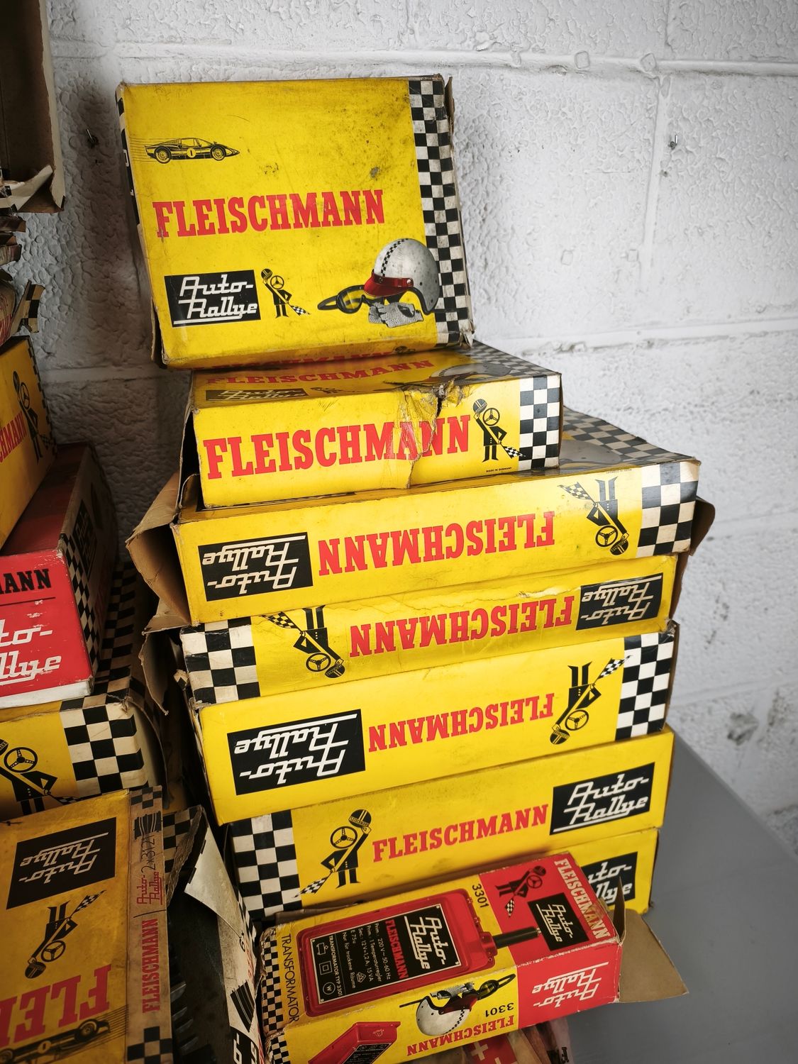 Large lot of Fleischmann auto-rallye tracks
