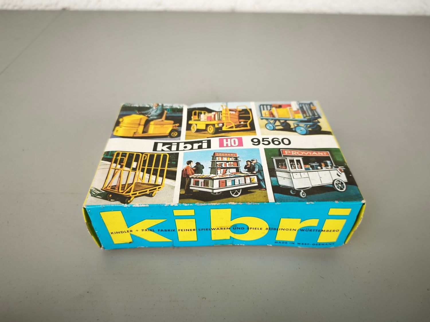 Kibri model kit