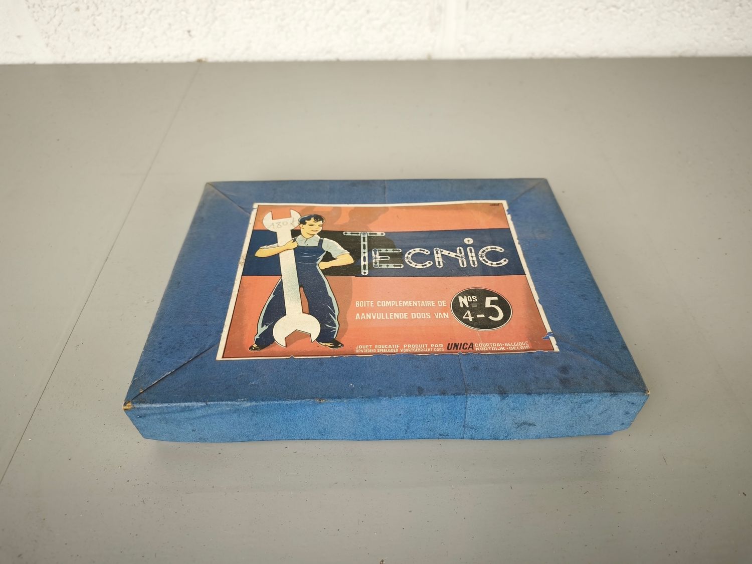 Vintage Tecnic construction set