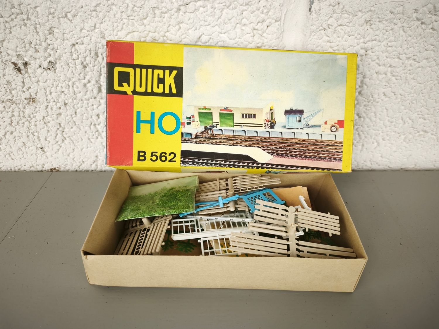 Quick model kit