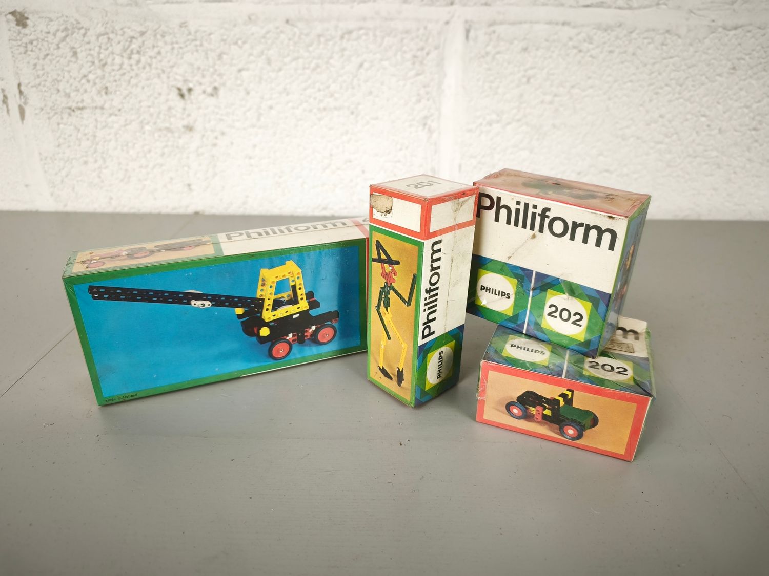 Vintage Philiform boxes