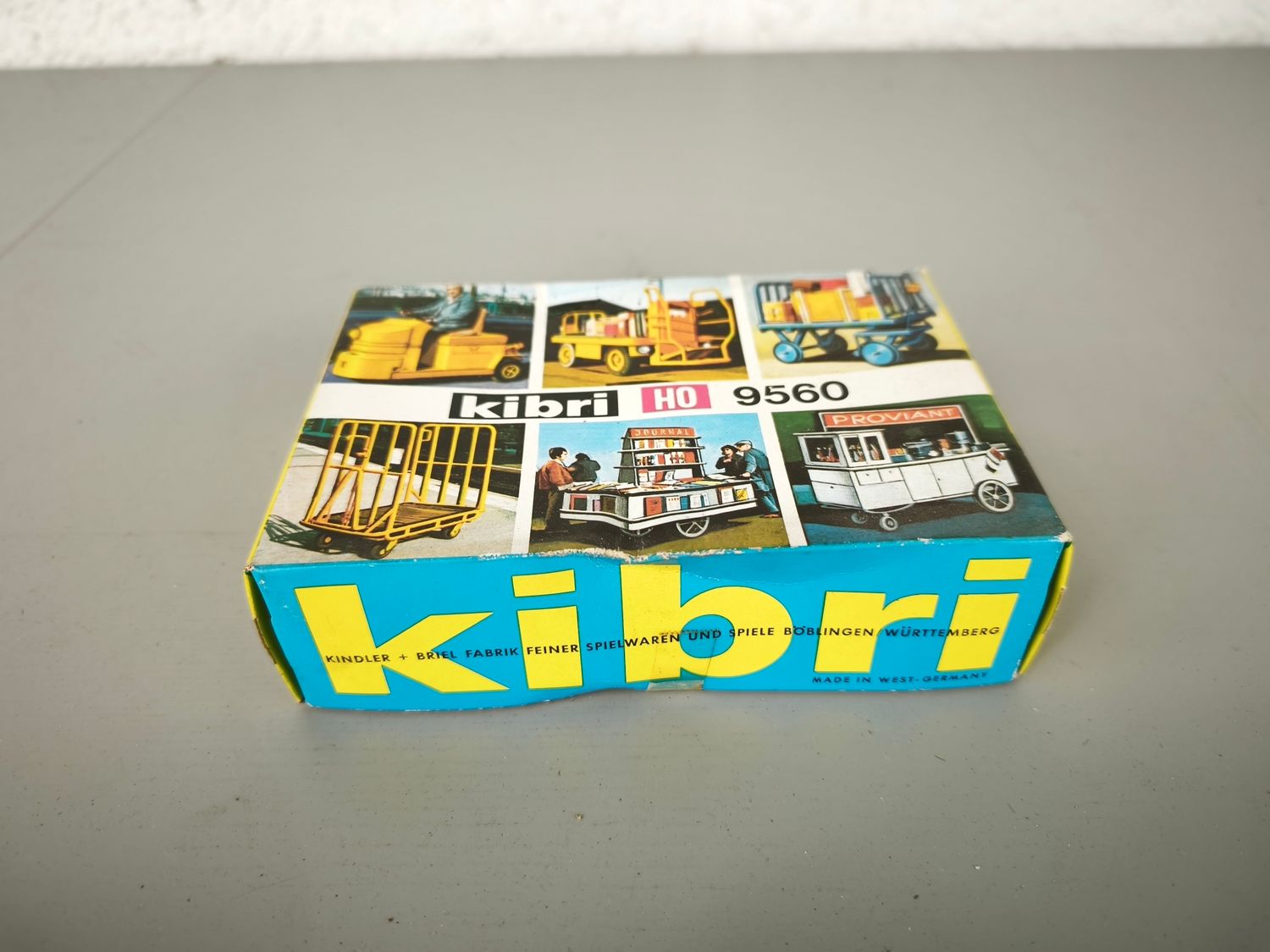 Kibri model kit