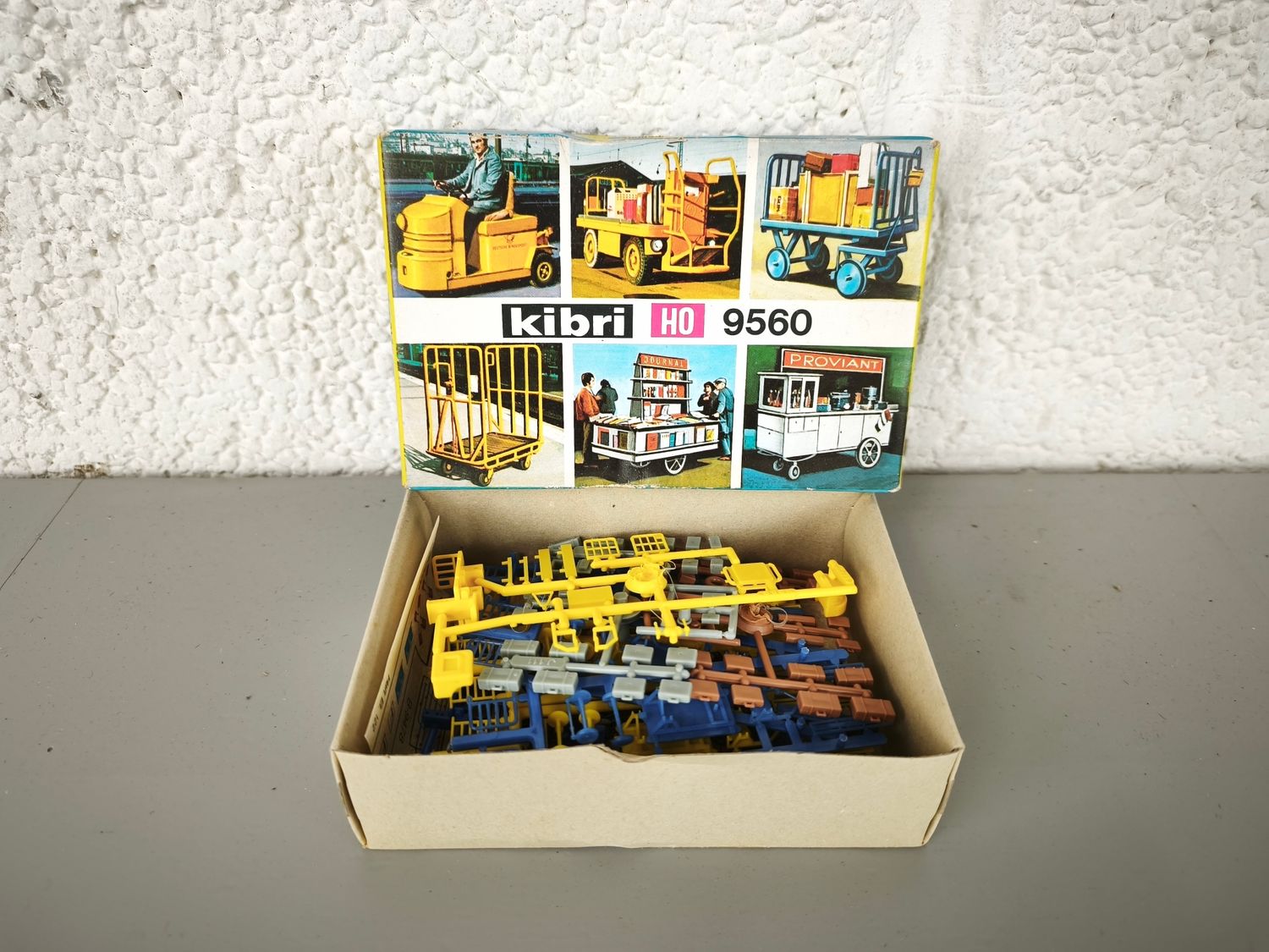 Kibri model kit
