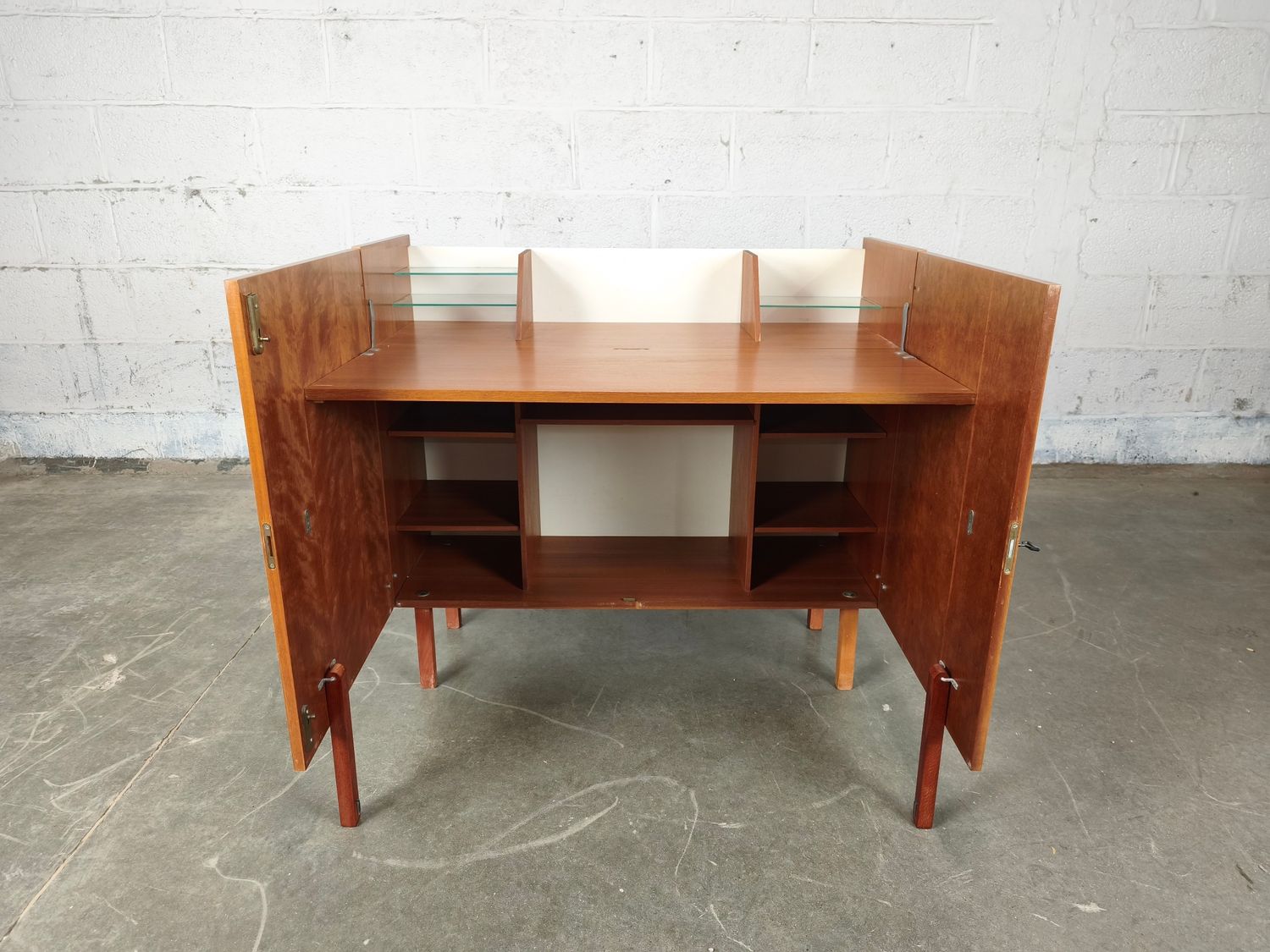 Vintage foldable desk