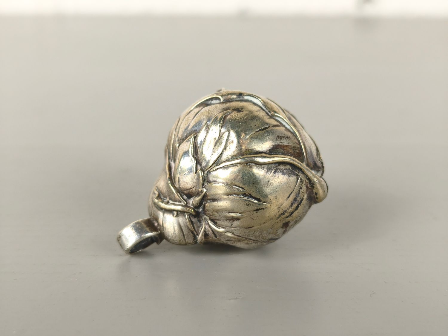 Silver rattle / bell