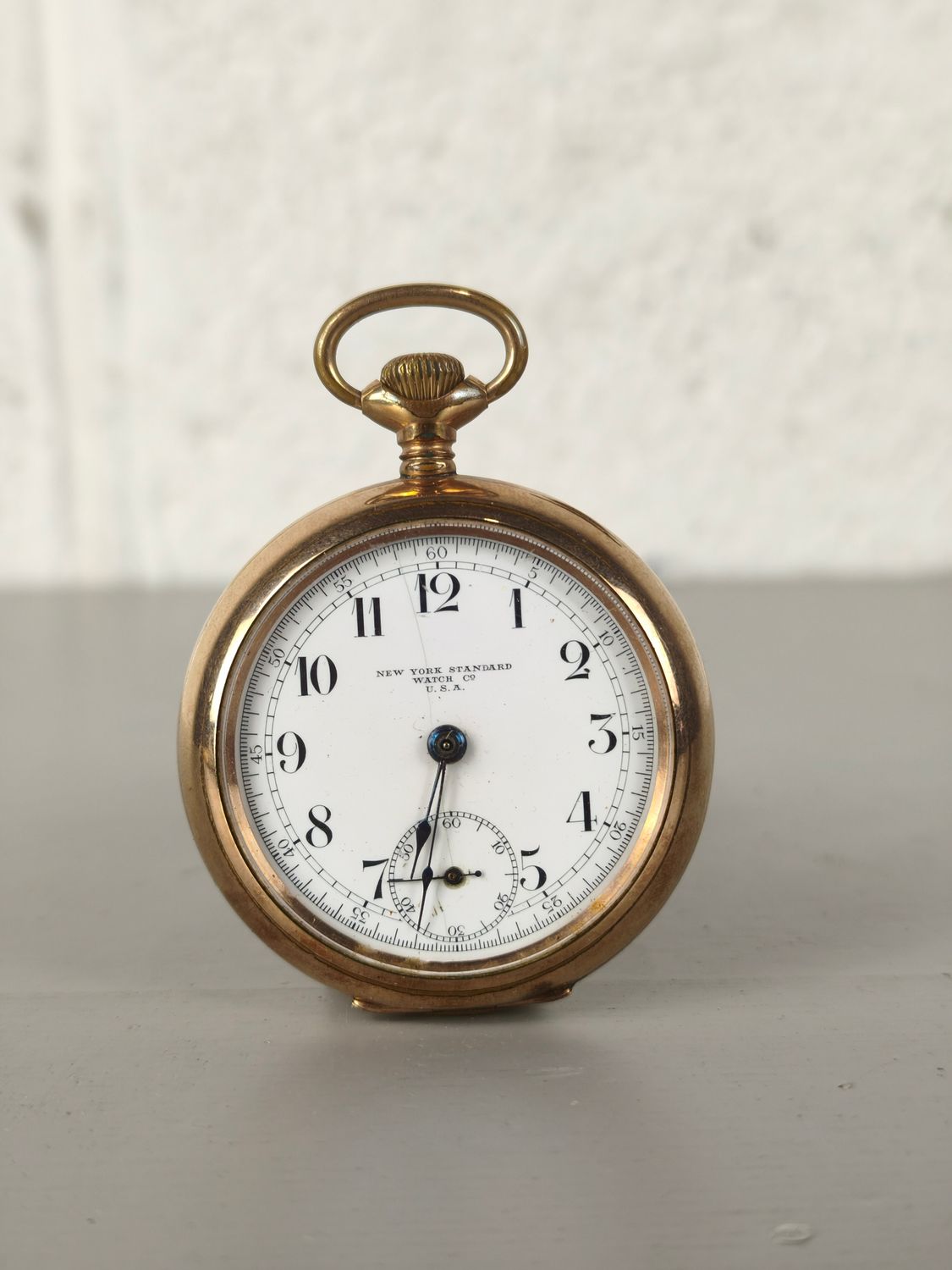 Gilt New York Standard Watch Co pocket watch