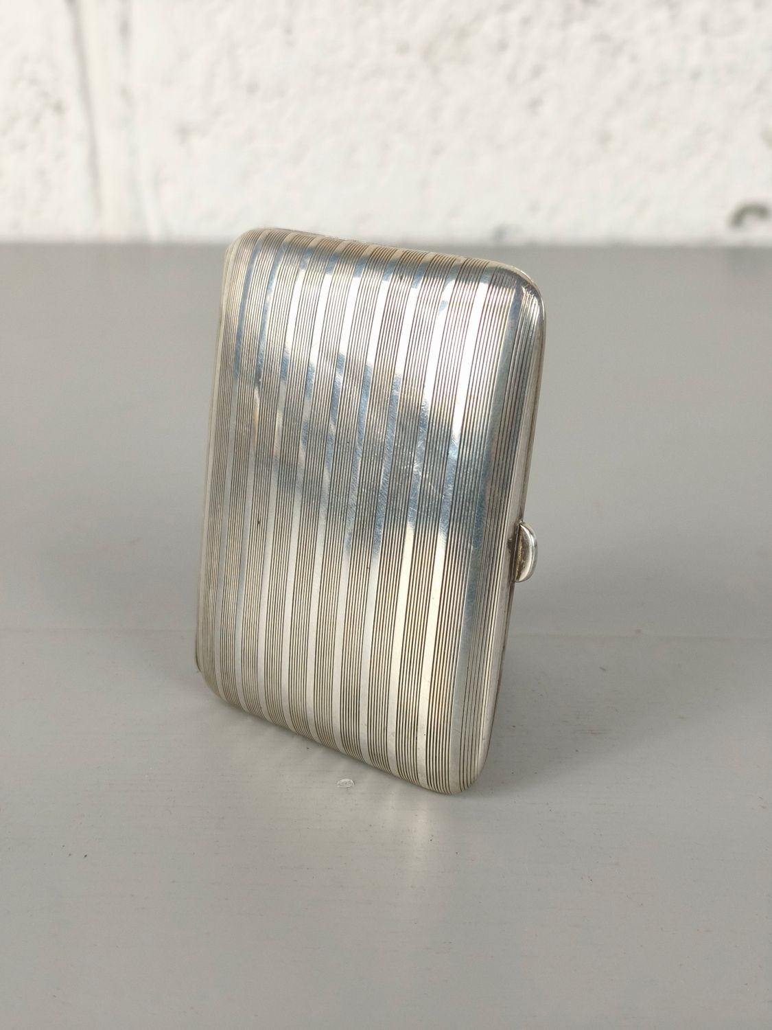 Silver cigarette case .800