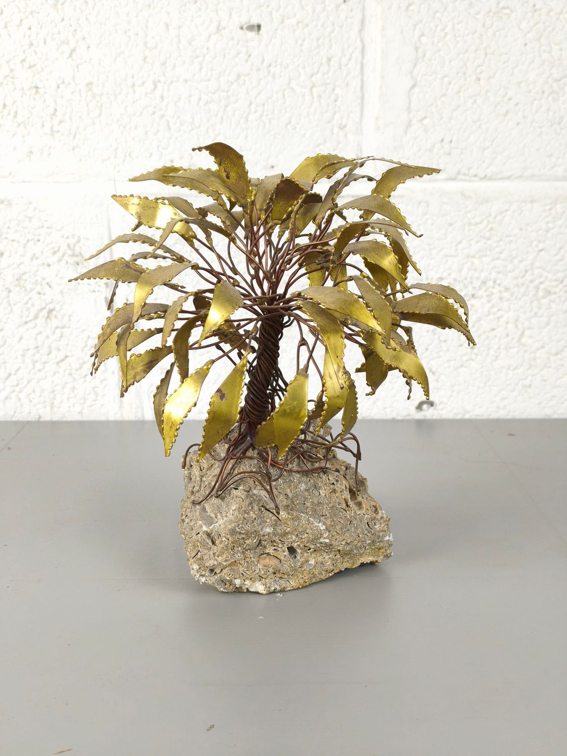 Tree sculpture by Daniel D'Haeseleer
