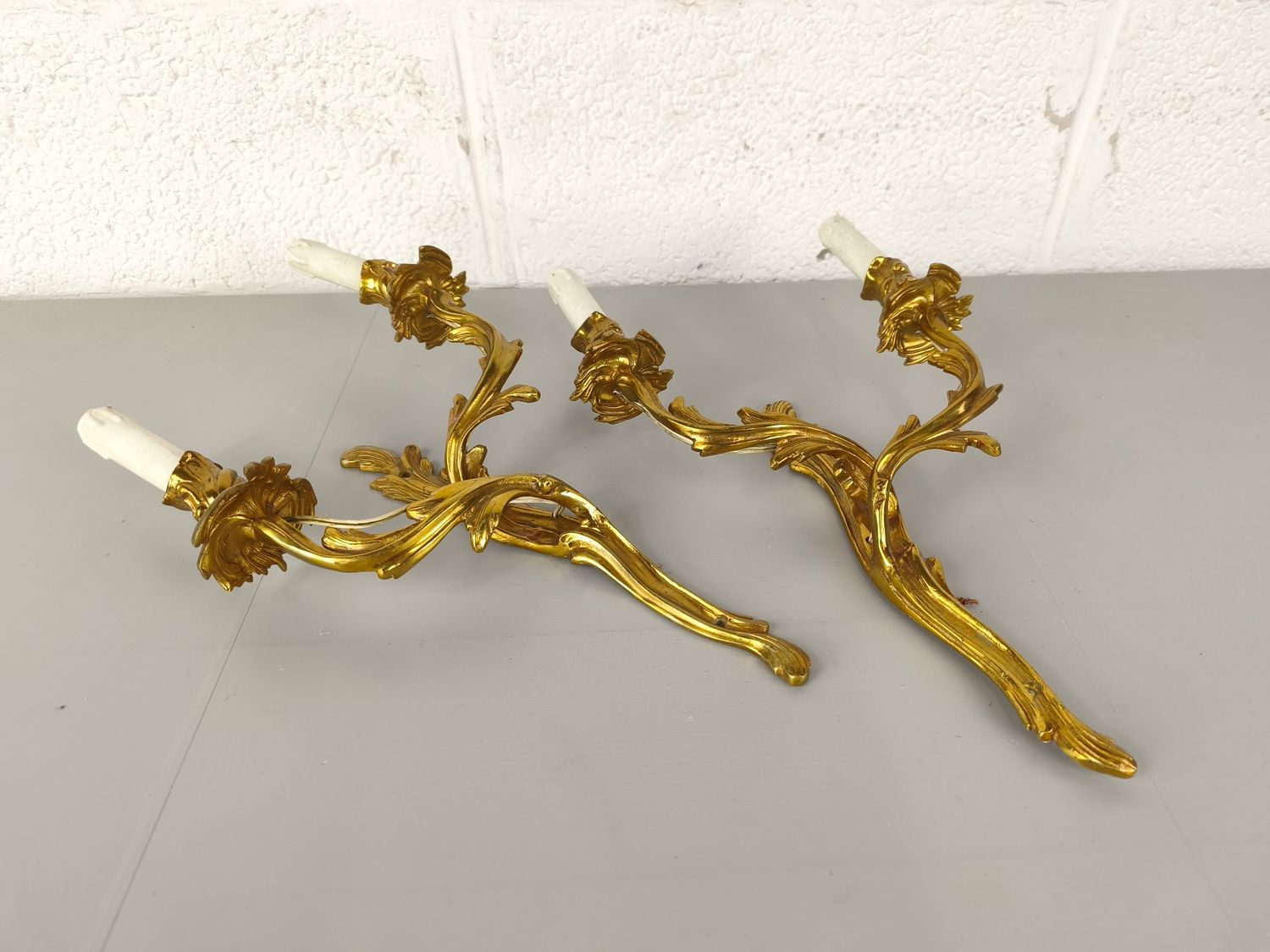 Pair of bronze wall lamps