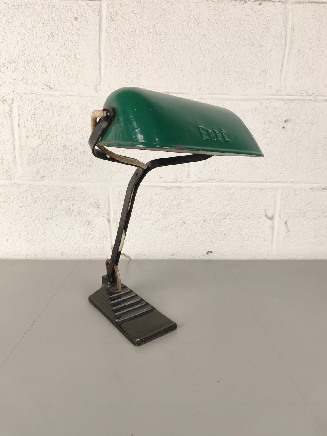 Antique desk lamp Erpé