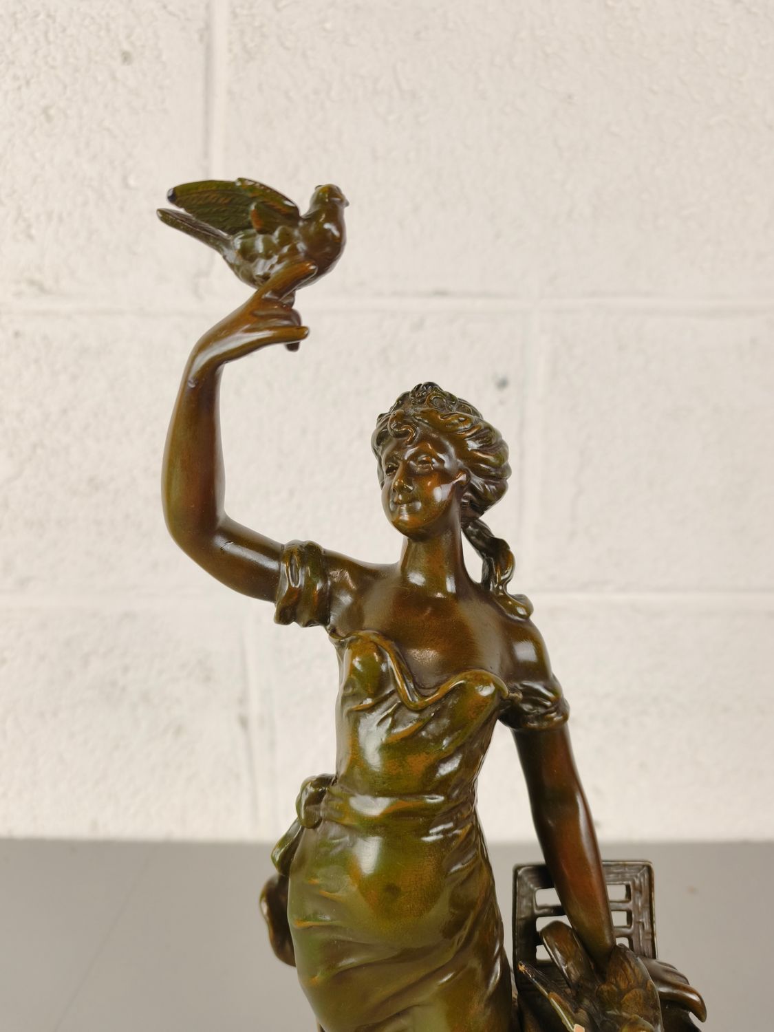 Bronze statue L. Guillemin