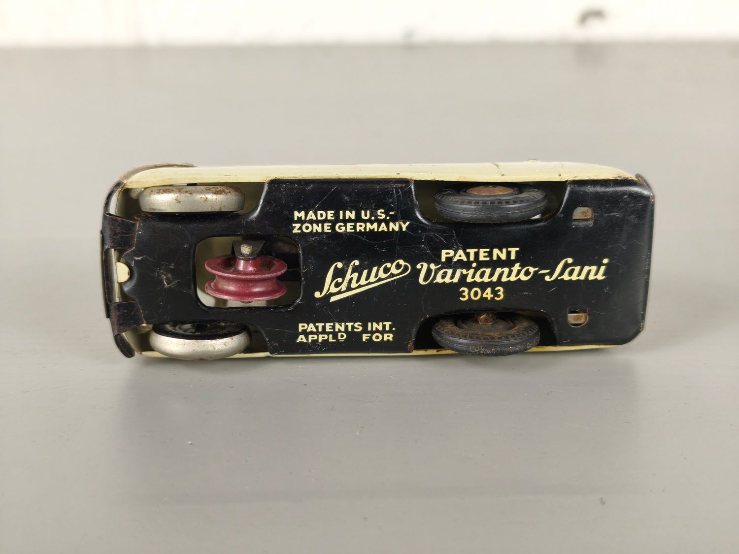 Schuco Varianto tin toy car