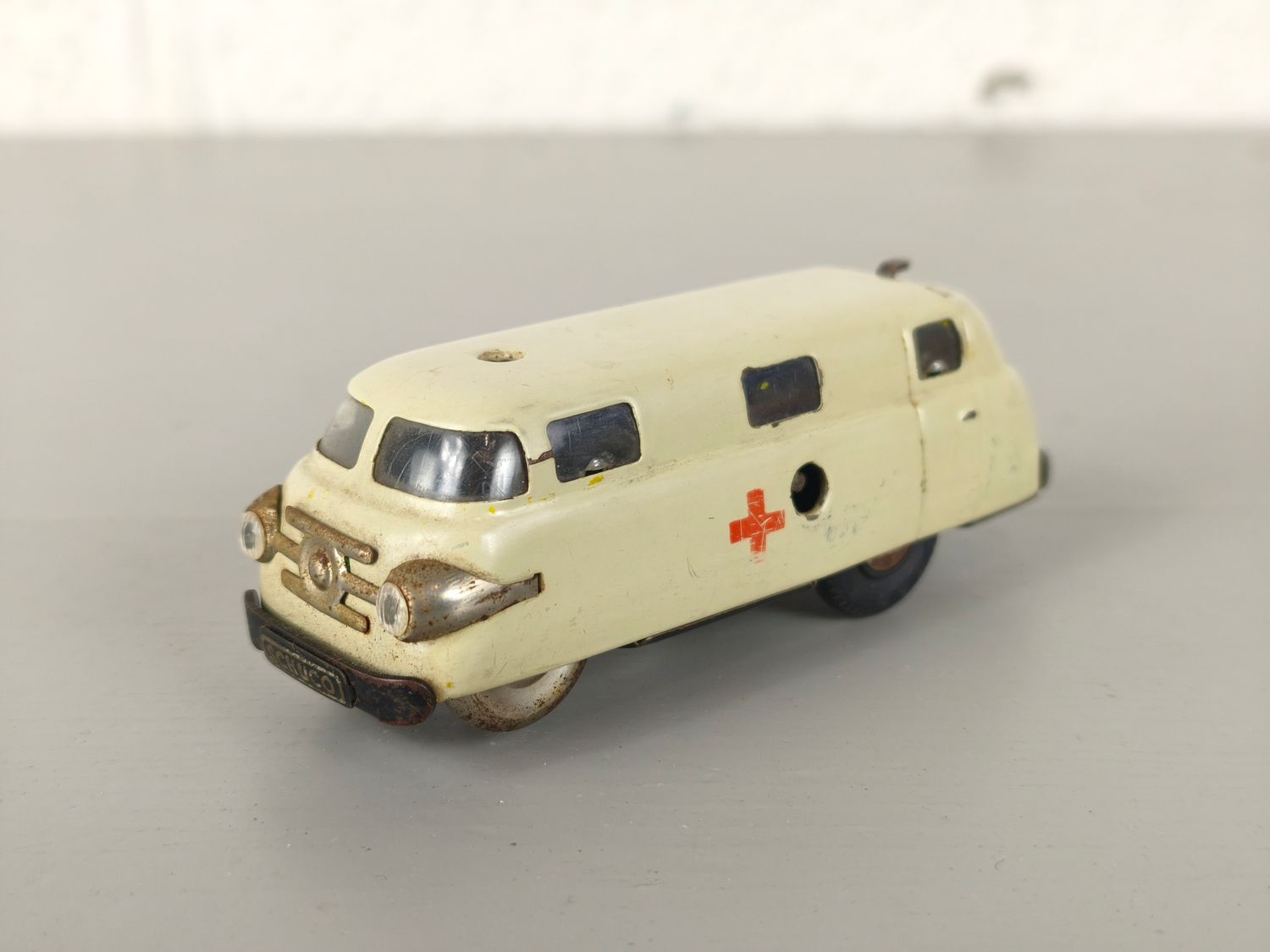 Schuco Varianto tin toy car