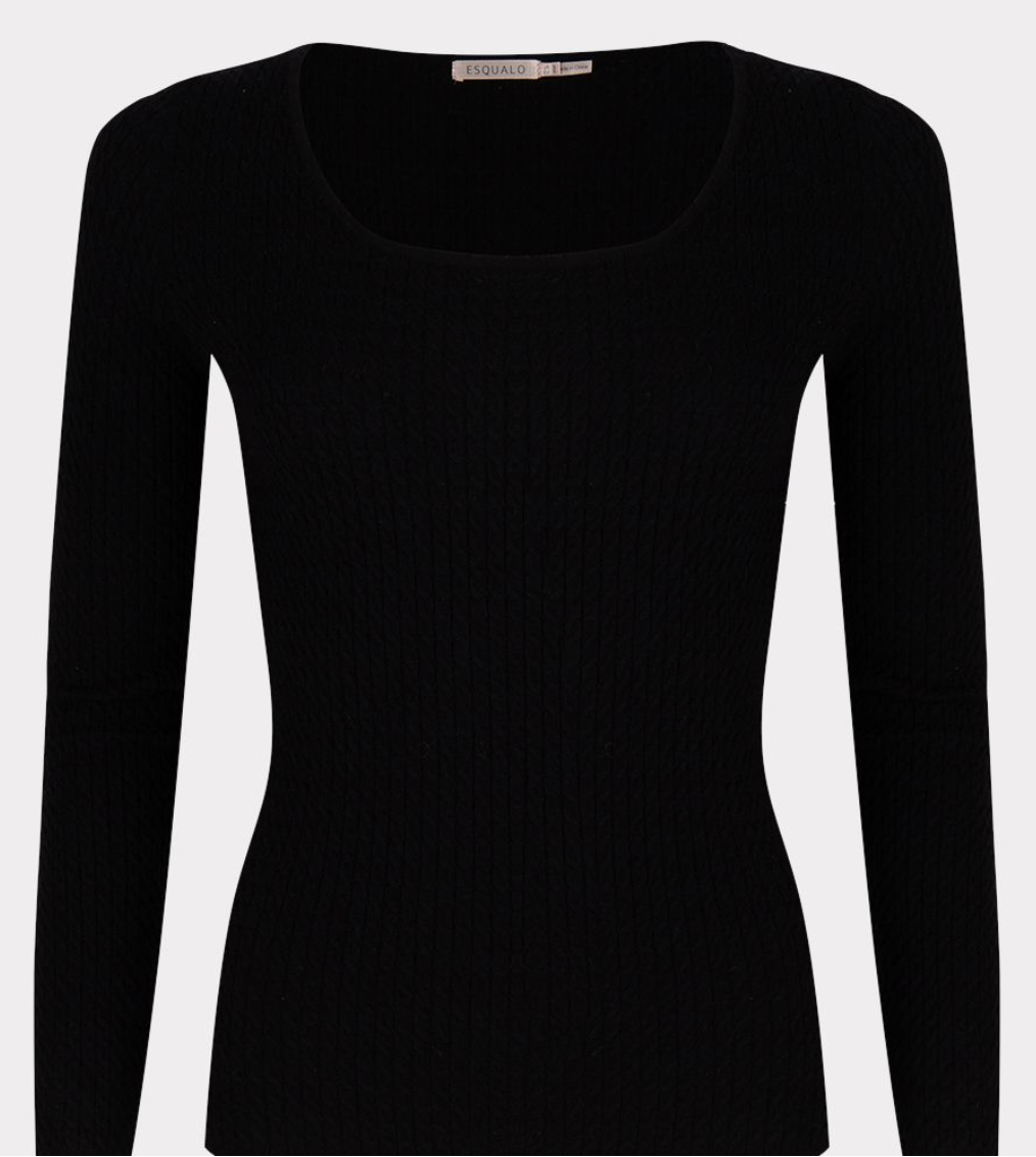 Blk. Cable-Knit Sweater