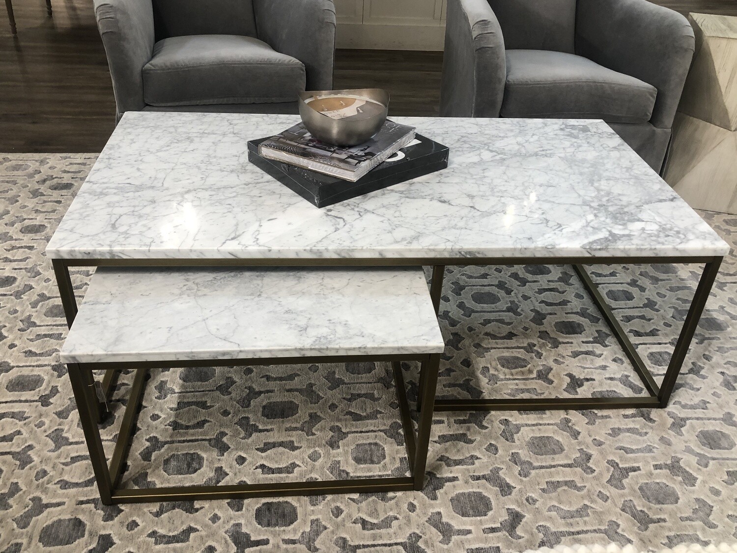2LR72 CA18 Nesting Coffee Table White Marble Brushed Gold W52" D28