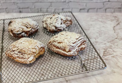 6 Chocolatine amandes