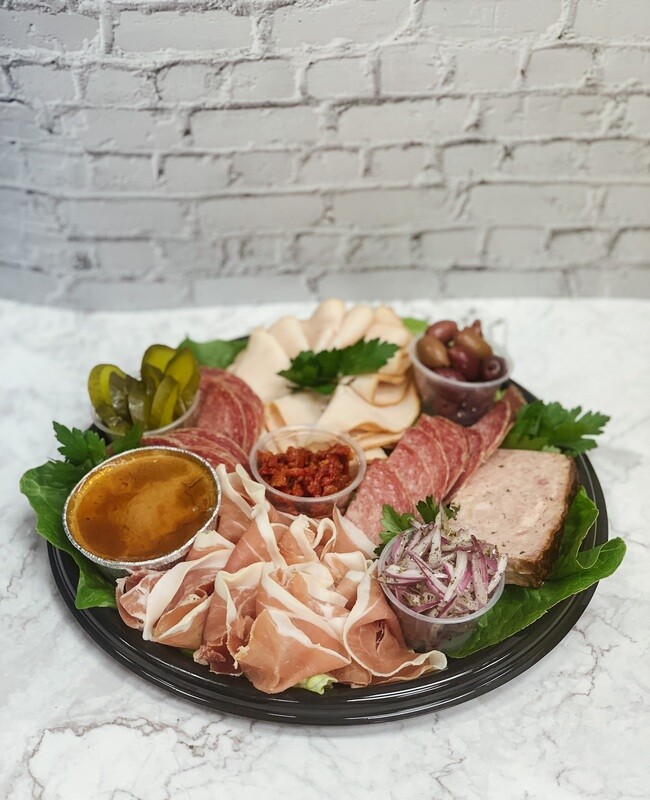 Plateau de charcuteries et pâtés maison