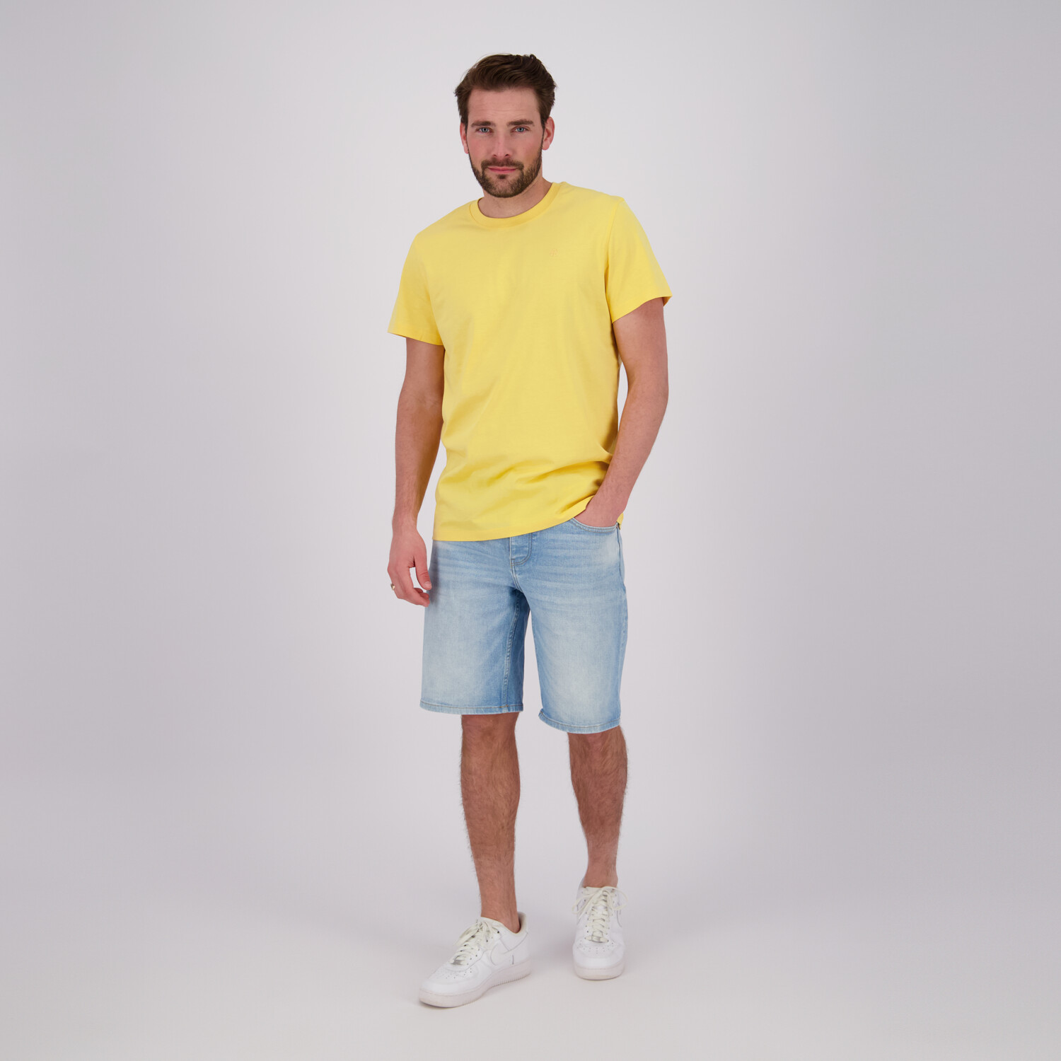 Raizzed Slim Short Volcano