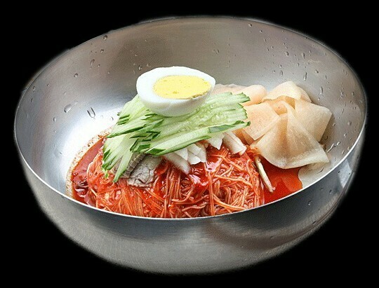 Spicy Cold Noodle (비빔냉면)