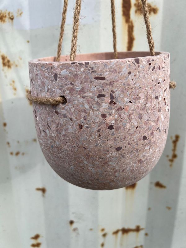 Hanging planter -Terrazzo pink