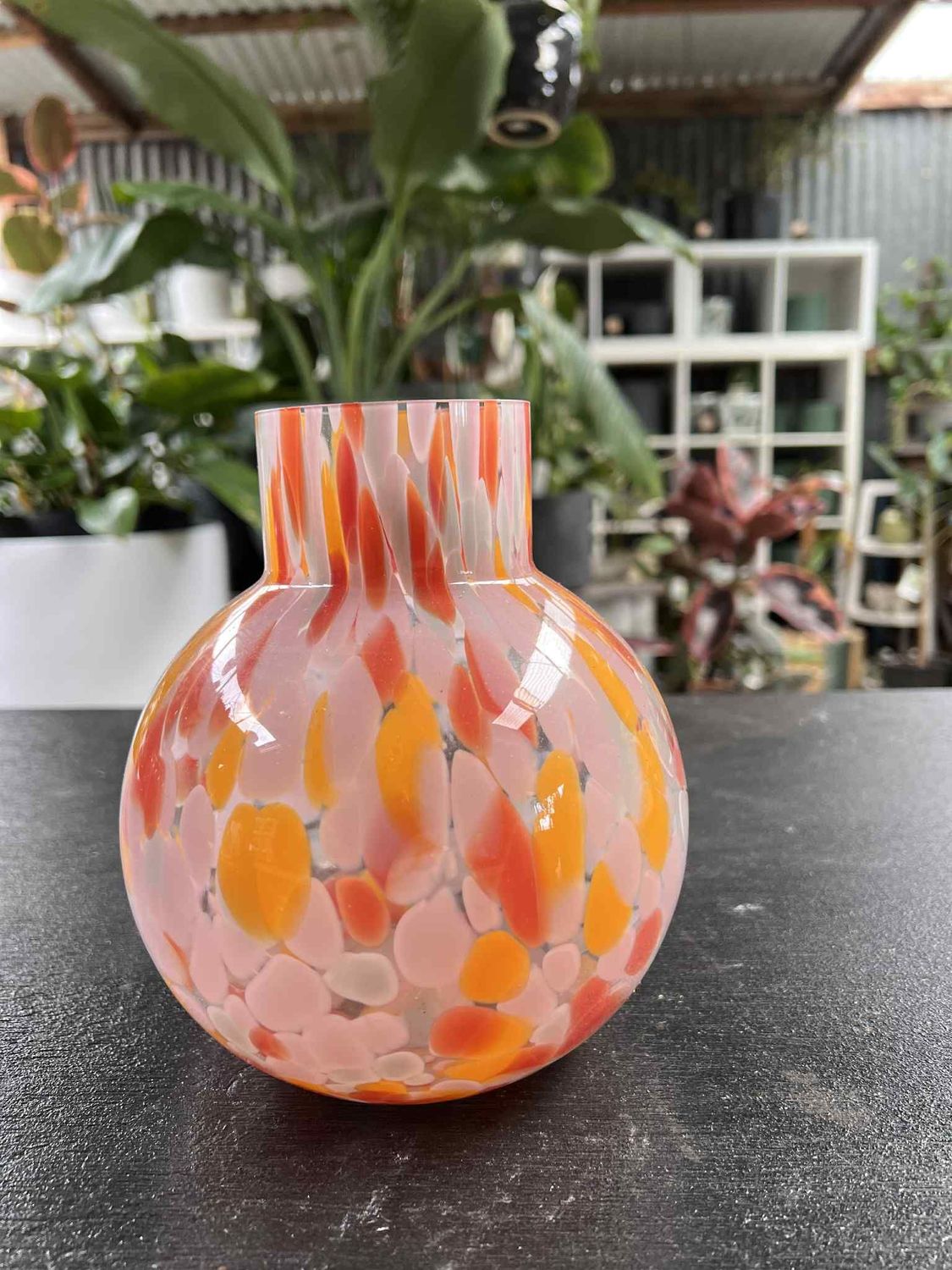 Speckled vase 20cm