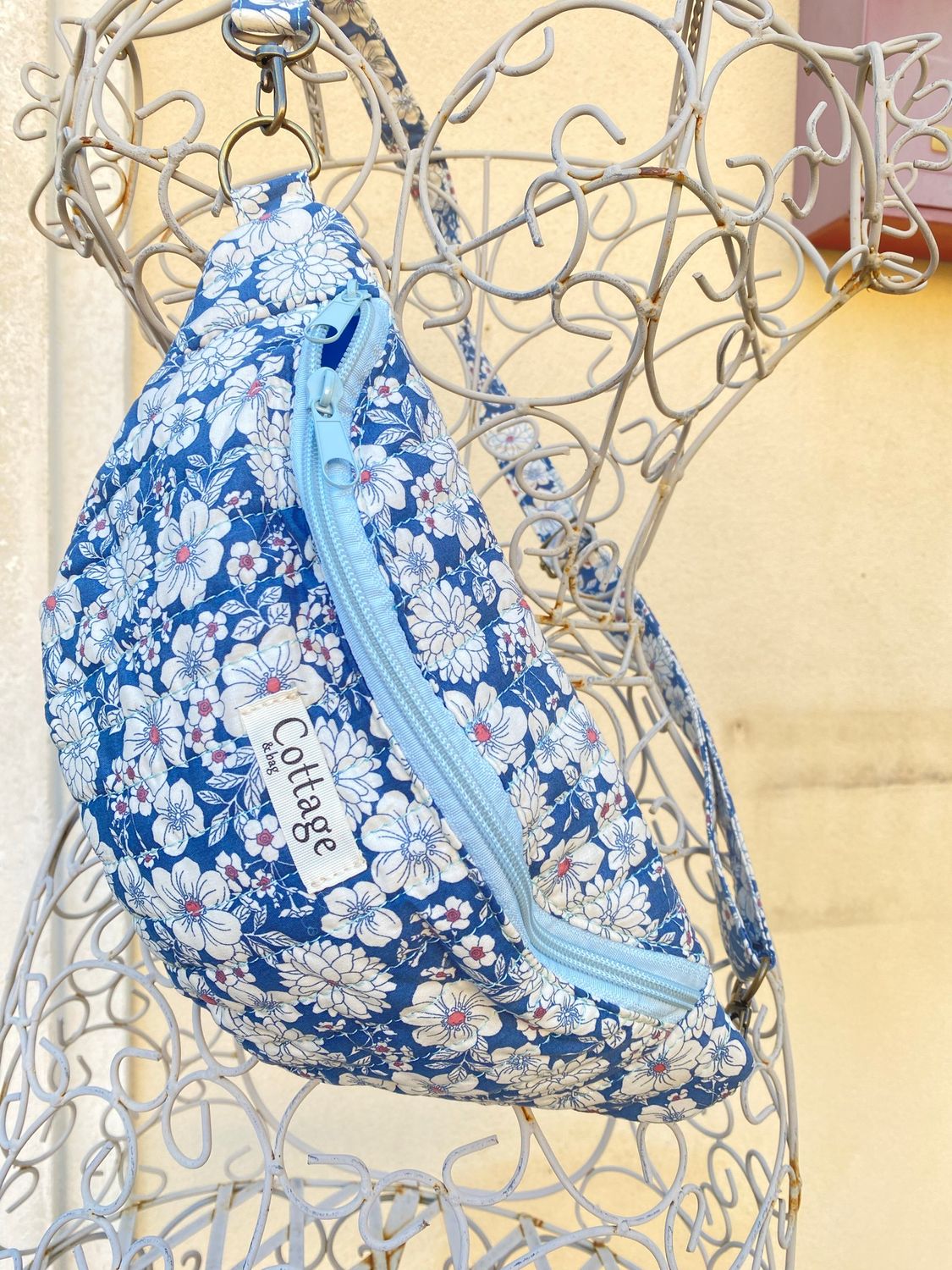 Marsupio Desy a tracolla